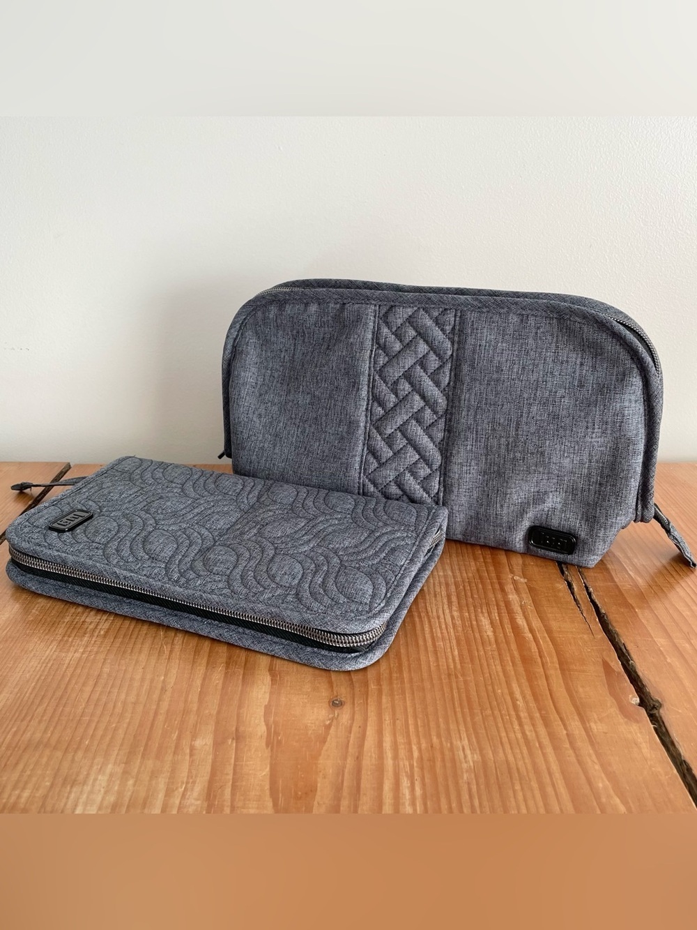 LUG Bundle Heather Grey ‘Flash’ Cosmetic Case & ‘Sleeper XL’ Make-up Brush Case